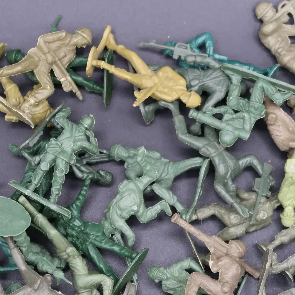 Plastic Green Army Men Set Vintage Classic Toys China Quart Bag